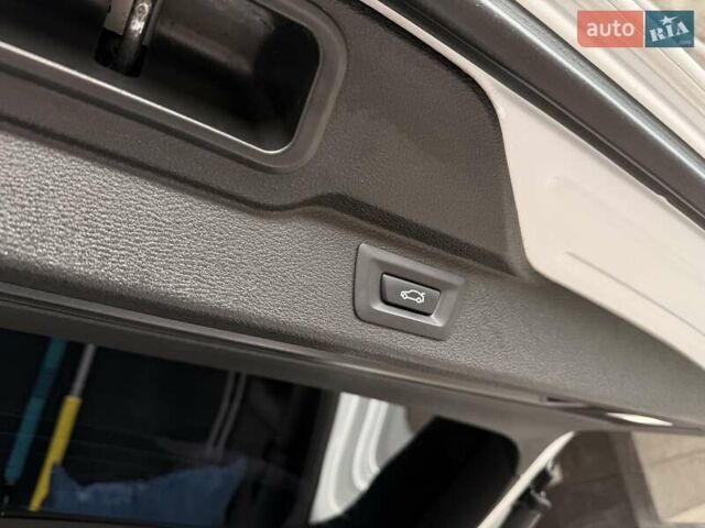 Белый БМВ Х5, объемом двигателя 2.98 л и пробегом 154 тыс. км за 34500 $, фото 48 на Automoto.ua