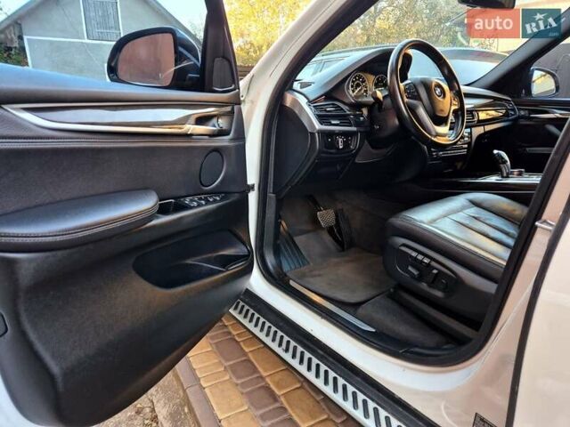 Белый БМВ Х5, объемом двигателя 2.99 л и пробегом 110 тыс. км за 31900 $, фото 18 на Automoto.ua