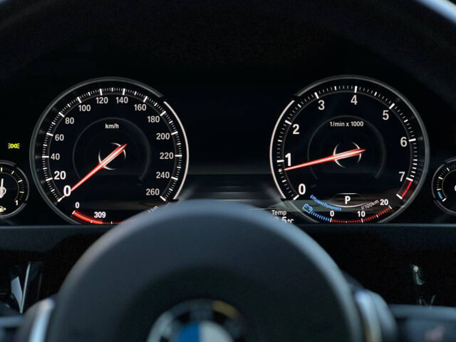 Білий БМВ Х5, об'ємом двигуна 3 л та пробігом 105 тис. км за 36500 $, фото 12 на Automoto.ua