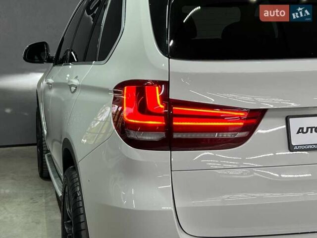 Белый БМВ Х5, объемом двигателя 2.98 л и пробегом 57 тыс. км за 34800 $, фото 8 на Automoto.ua