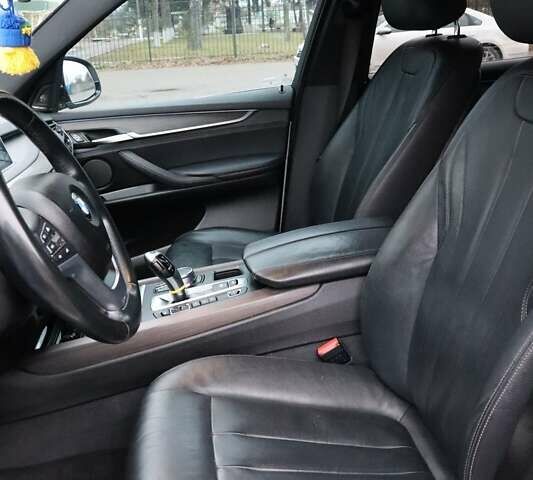 Белый БМВ Х5, объемом двигателя 2 л и пробегом 217 тыс. км за 27500 $, фото 11 на Automoto.ua