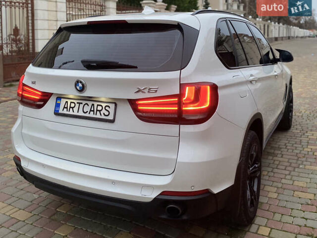 Белый БМВ Х5, объемом двигателя 2 л и пробегом 130 тыс. км за 24800 $, фото 15 на Automoto.ua