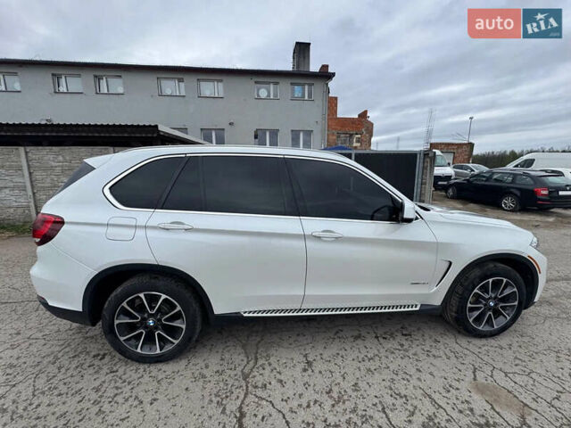 Белый БМВ Х5, объемом двигателя 2.98 л и пробегом 106 тыс. км за 21000 $, фото 5 на Automoto.ua