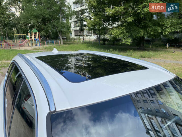 Белый БМВ Х5, объемом двигателя 2 л и пробегом 193 тыс. км за 35000 $, фото 8 на Automoto.ua