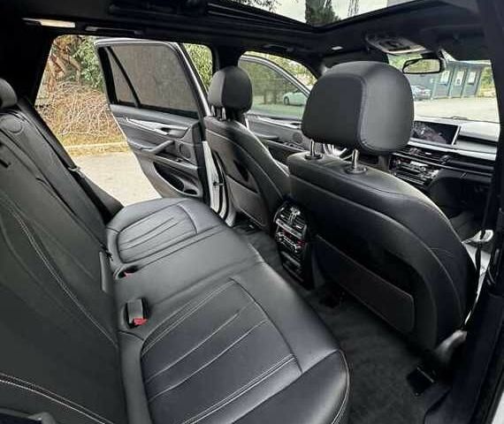 Білий БМВ Х5, об'ємом двигуна 3 л та пробігом 142 тис. км за 23000 $, фото 16 на Automoto.ua