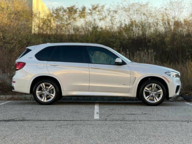 Белый БМВ Х5, объемом двигателя 2 л и пробегом 55 тыс. км за 8400 $, фото 3 на Automoto.ua