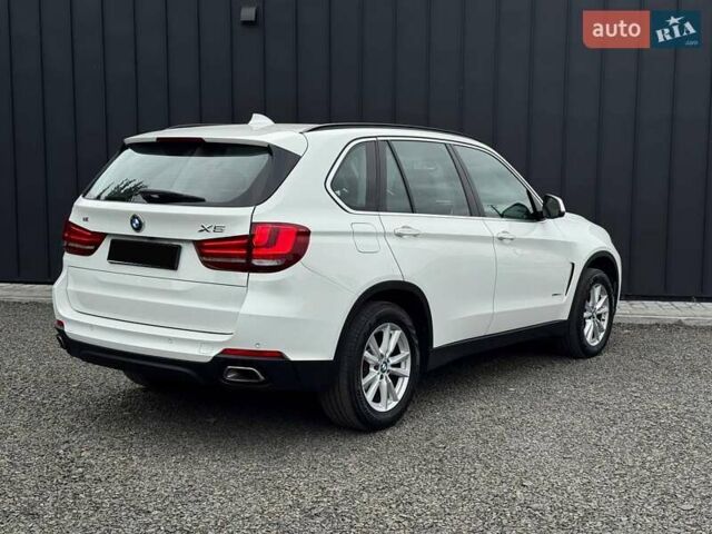 Белый БМВ Х5, объемом двигателя 3 л и пробегом 208 тыс. км за 28900 $, фото 6 на Automoto.ua
