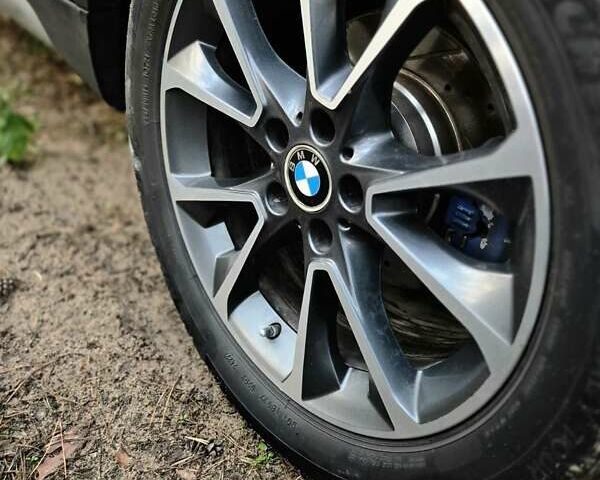 Белый БМВ Х5, объемом двигателя 3 л и пробегом 205 тыс. км за 25000 $, фото 65 на Automoto.ua