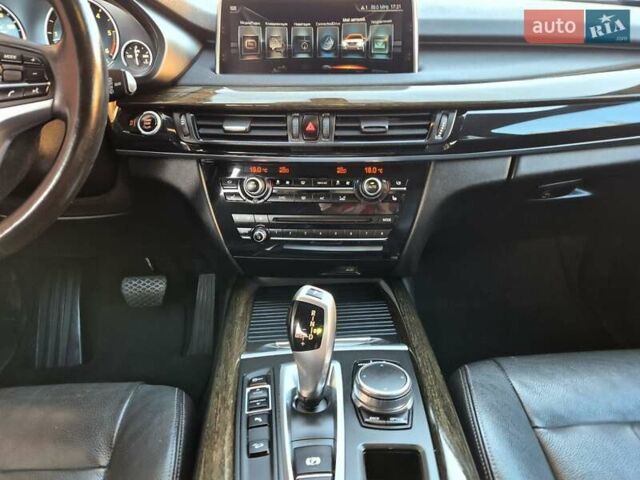 Белый БМВ Х5, объемом двигателя 2.99 л и пробегом 110 тыс. км за 31900 $, фото 29 на Automoto.ua