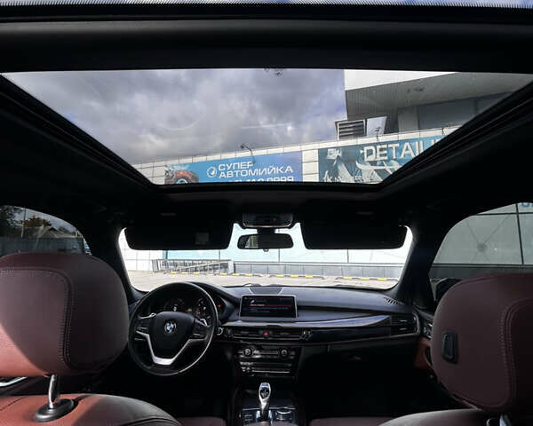 Белый БМВ Х5, объемом двигателя 2.98 л и пробегом 130 тыс. км за 28000 $, фото 43 на Automoto.ua