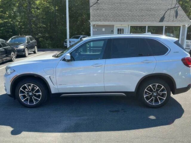 Белый БМВ Х5, объемом двигателя 2 л и пробегом 54 тыс. км за 9500 $, фото 4 на Automoto.ua