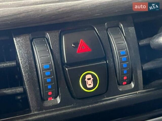 Белый БМВ Х5, объемом двигателя 2.98 л и пробегом 57 тыс. км за 34800 $, фото 32 на Automoto.ua