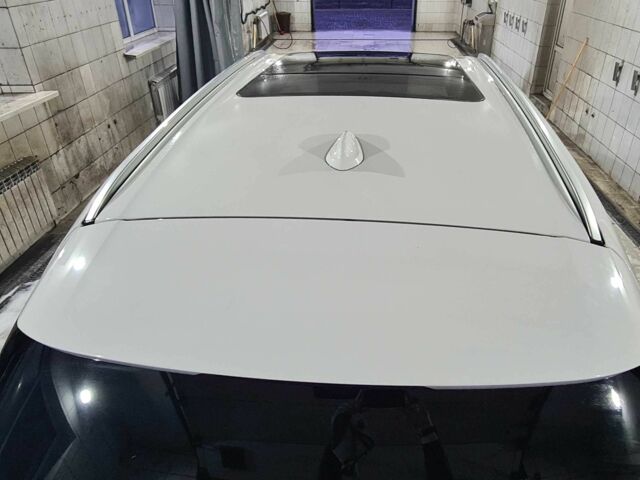 Білий БМВ Х5, об'ємом двигуна 2 л та пробігом 158 тис. км за 35500 $, фото 2 на Automoto.ua