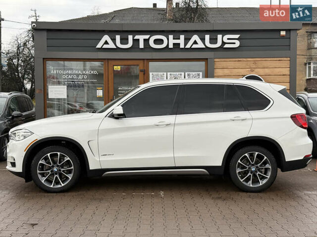 Білий БМВ Х5, об'ємом двигуна 2.99 л та пробігом 213 тис. км за 28800 $, фото 4 на Automoto.ua