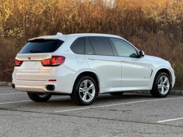 Белый БМВ Х5, объемом двигателя 2 л и пробегом 55 тыс. км за 8400 $, фото 7 на Automoto.ua