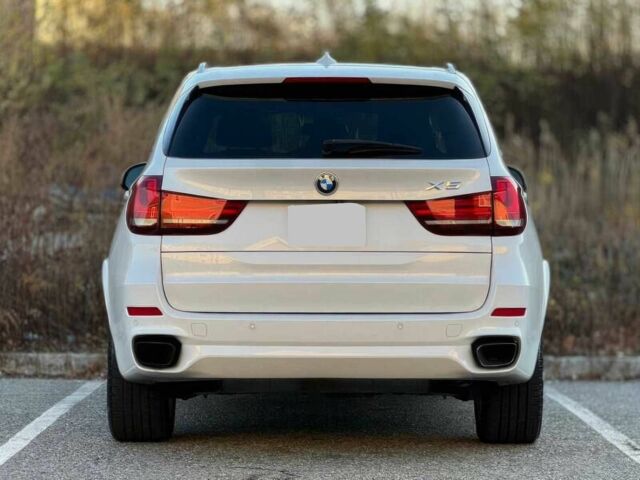 Белый БМВ Х5, объемом двигателя 2 л и пробегом 55 тыс. км за 8400 $, фото 6 на Automoto.ua