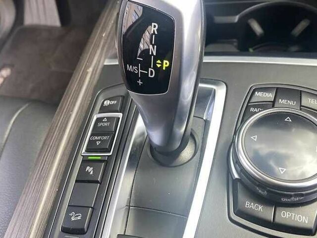 Белый БМВ Х5, объемом двигателя 2 л и пробегом 65 тыс. км за 21000 $, фото 7 на Automoto.ua