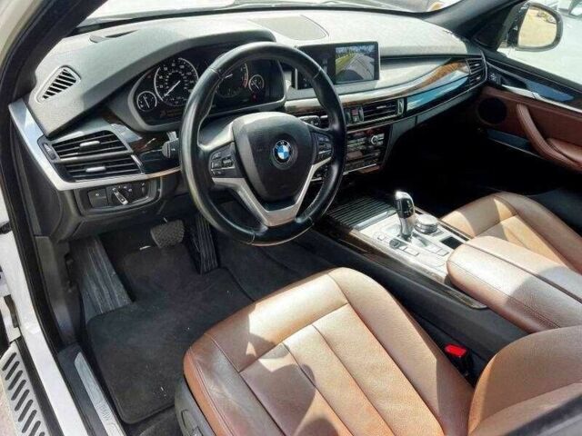 Белый БМВ Х5, объемом двигателя 3 л и пробегом 46 тыс. км за 9000 $, фото 9 на Automoto.ua