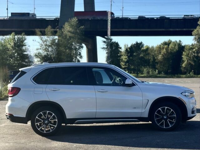 Белый БМВ Х5, объемом двигателя 3 л и пробегом 150 тыс. км за 39999 $, фото 4 на Automoto.ua