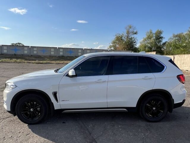 Білий БМВ Х5, об'ємом двигуна 2 л та пробігом 170 тис. км за 24499 $, фото 2 на Automoto.ua