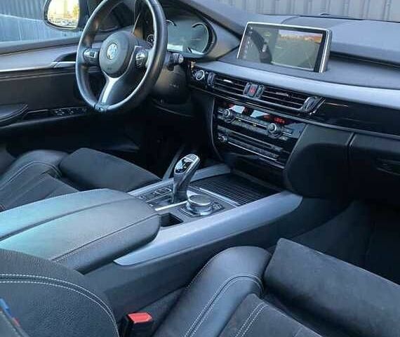 Білий БМВ Х5, об'ємом двигуна 2 л та пробігом 89 тис. км за 21000 $, фото 18 на Automoto.ua