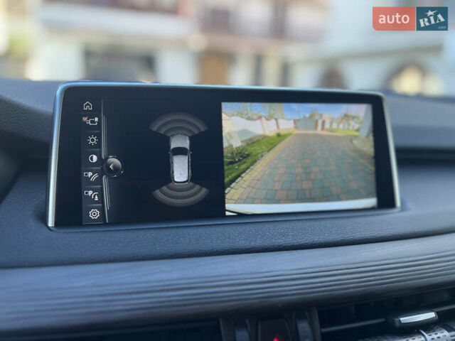 Белый БМВ Х5, объемом двигателя 2 л и пробегом 92 тыс. км за 37200 $, фото 26 на Automoto.ua