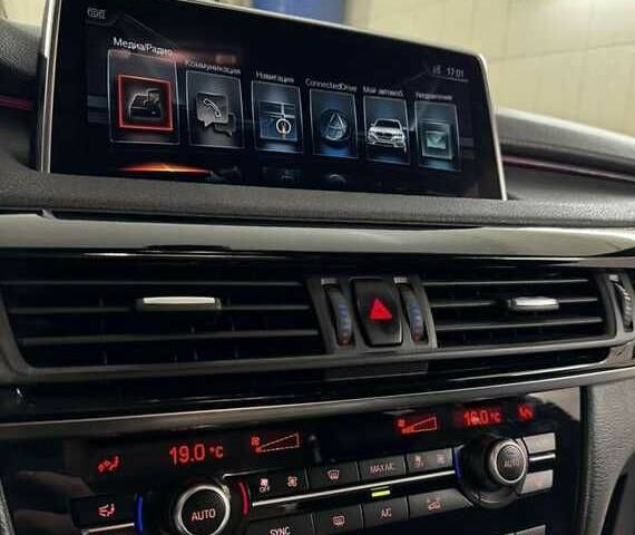 Білий БМВ Х5, об'ємом двигуна 3 л та пробігом 142 тис. км за 23000 $, фото 11 на Automoto.ua