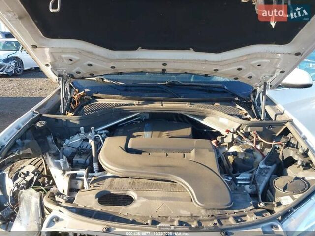 Белый БМВ Х5, объемом двигателя 2 л и пробегом 219 тыс. км за 21500 $, фото 14 на Automoto.ua