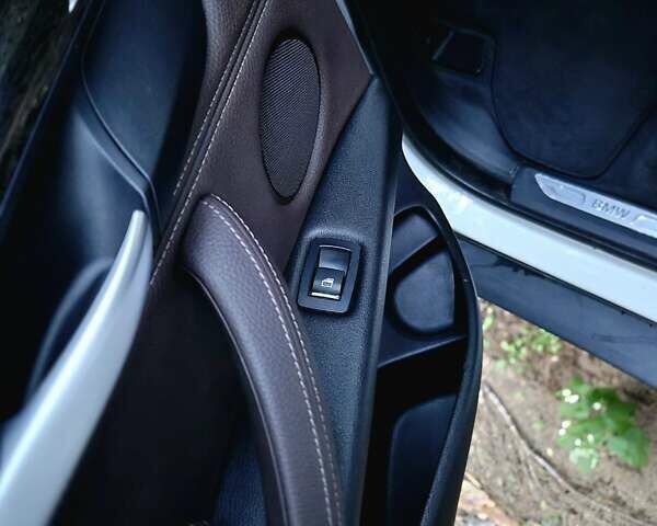 Белый БМВ Х5, объемом двигателя 3 л и пробегом 205 тыс. км за 25000 $, фото 48 на Automoto.ua