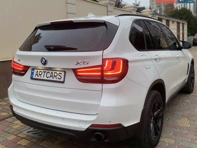 Белый БМВ Х5, объемом двигателя 2 л и пробегом 130 тыс. км за 24800 $, фото 12 на Automoto.ua