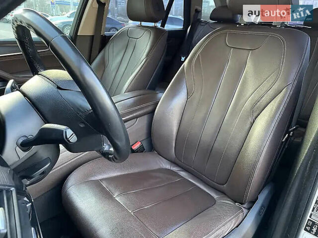 Білий БМВ Х5, об'ємом двигуна 2 л та пробігом 158 тис. км за 25999 $, фото 1 на Automoto.ua