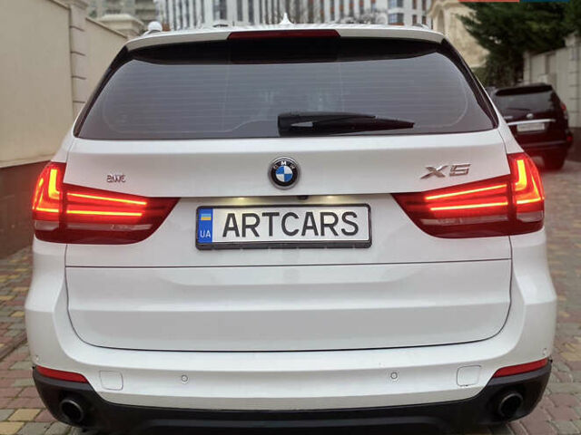 Белый БМВ Х5, объемом двигателя 2 л и пробегом 130 тыс. км за 24800 $, фото 14 на Automoto.ua