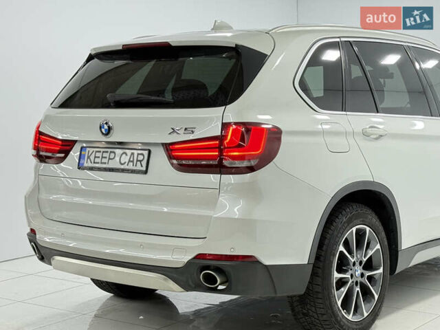 Белый БМВ Х5, объемом двигателя 2.99 л и пробегом 116 тыс. км за 35500 $, фото 14 на Automoto.ua