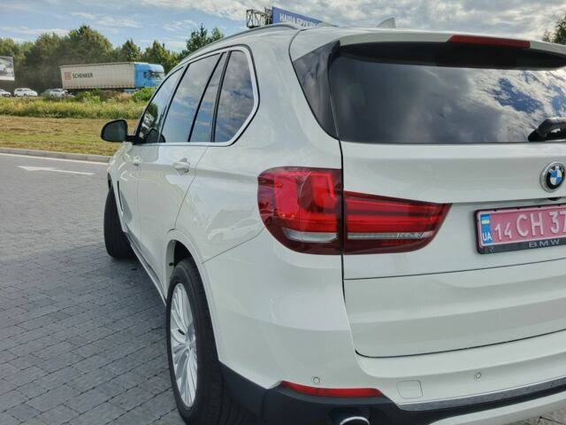 Білий БМВ Х5, об'ємом двигуна 3 л та пробігом 236 тис. км за 27700 $, фото 4 на Automoto.ua
