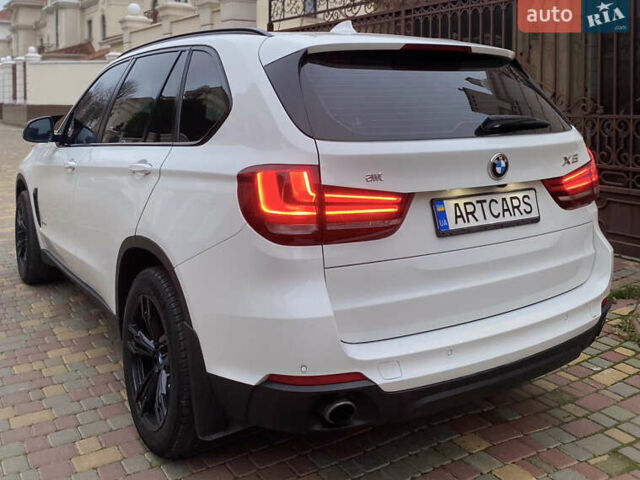 Белый БМВ Х5, объемом двигателя 2 л и пробегом 130 тыс. км за 24800 $, фото 10 на Automoto.ua