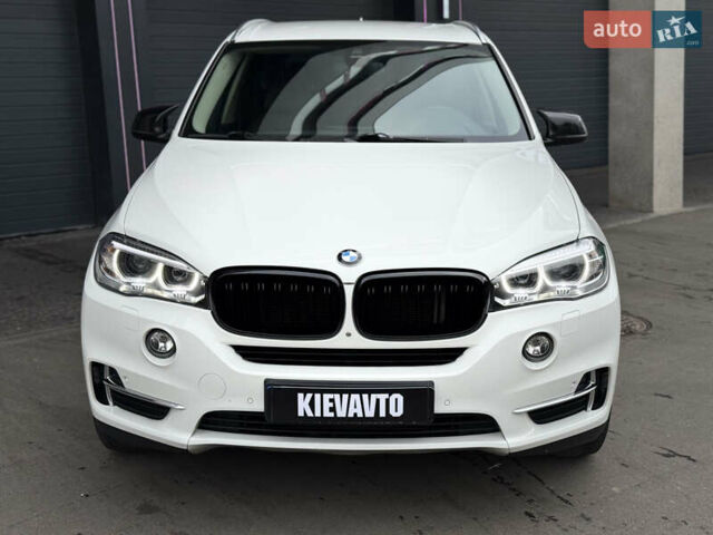 Белый БМВ Х5, объемом двигателя 2 л и пробегом 177 тыс. км за 26000 $, фото 1 на Automoto.ua