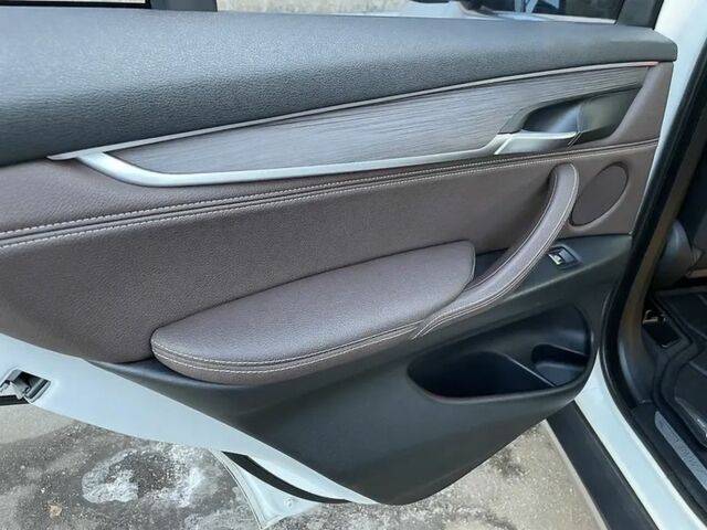 Білий БМВ Х5, об'ємом двигуна 2 л та пробігом 170 тис. км за 24499 $, фото 21 на Automoto.ua