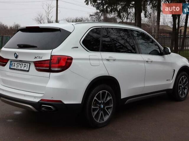 Белый БМВ Х5, объемом двигателя 2 л и пробегом 217 тыс. км за 27500 $, фото 6 на Automoto.ua