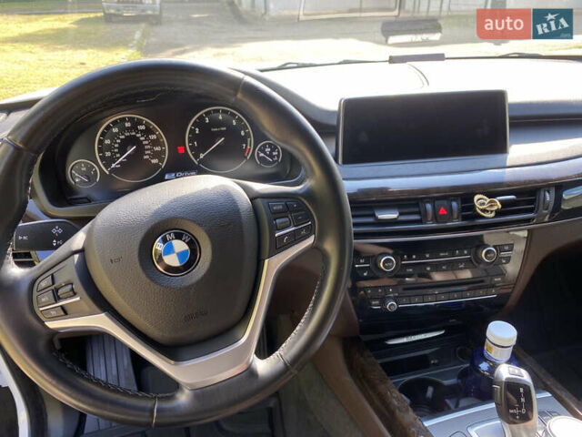 Белый БМВ Х5, объемом двигателя 2 л и пробегом 193 тыс. км за 35000 $, фото 11 на Automoto.ua