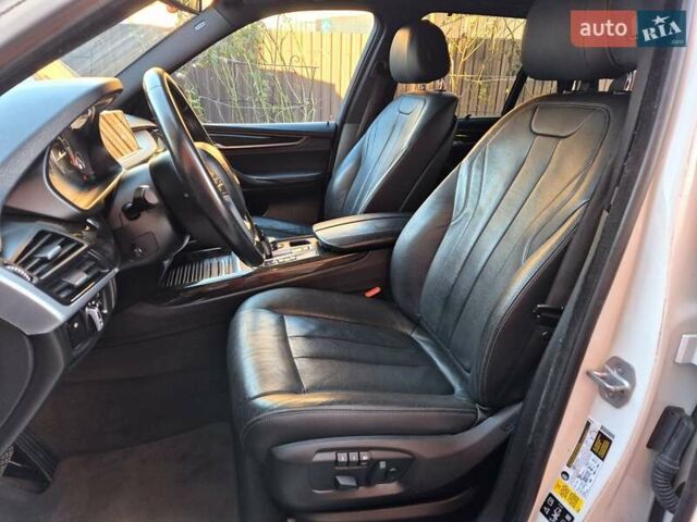 Белый БМВ Х5, объемом двигателя 2.99 л и пробегом 110 тыс. км за 31900 $, фото 19 на Automoto.ua