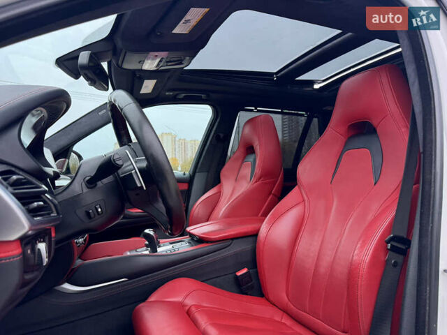 Білий БМВ Х5, об'ємом двигуна 4.39 л та пробігом 86 тис. км за 36900 $, фото 9 на Automoto.ua
