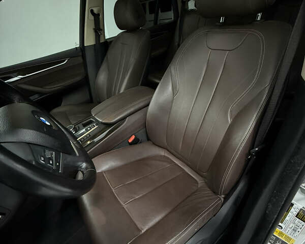 Белый БМВ Х5, объемом двигателя 2.99 л и пробегом 116 тыс. км за 35500 $, фото 17 на Automoto.ua