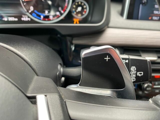 Белый БМВ Х5, объемом двигателя 3 л и пробегом 249 тыс. км за 35000 $, фото 11 на Automoto.ua