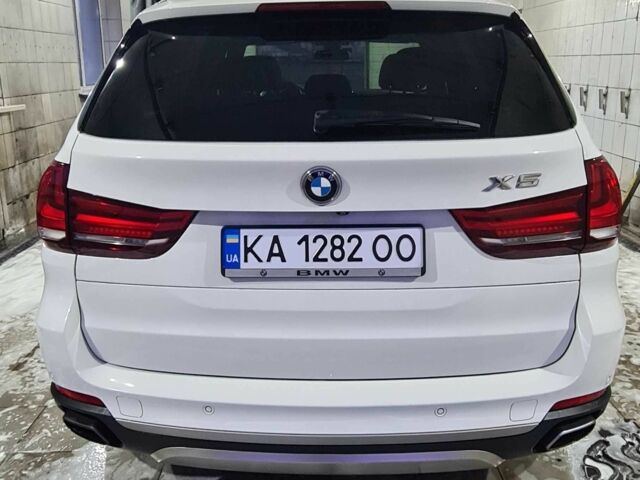 Білий БМВ Х5, об'ємом двигуна 2 л та пробігом 158 тис. км за 35500 $, фото 3 на Automoto.ua
