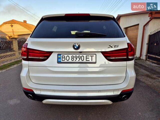 Белый БМВ Х5, объемом двигателя 2.99 л и пробегом 110 тыс. км за 31900 $, фото 7 на Automoto.ua
