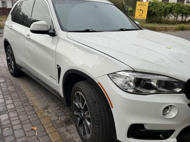 Білий БМВ Х5, об'ємом двигуна 3 л та пробігом 95 тис. км за 28000 $, фото 4 на Automoto.ua