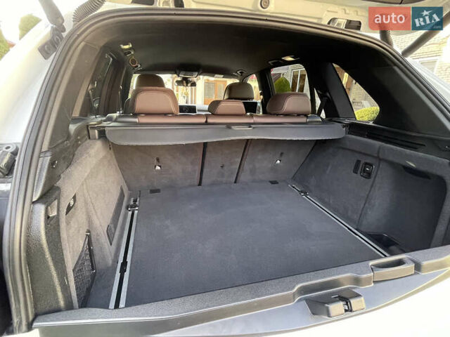 БМВ Х5 2017 в Новоселица на Automoto.ua Белый БМВ Х5, объемом двигателя 3 л и пробегом 175 тыс. км за 46500 $, фото 7 на Automoto.ua