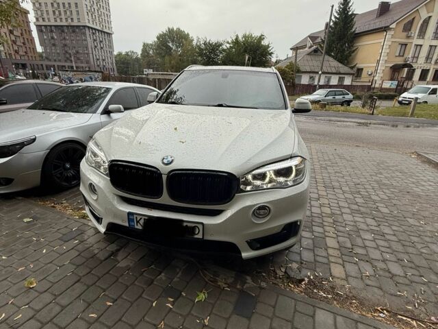 Білий БМВ Х5, об'ємом двигуна 3 л та пробігом 95 тис. км за 28000 $, фото 7 на Automoto.ua