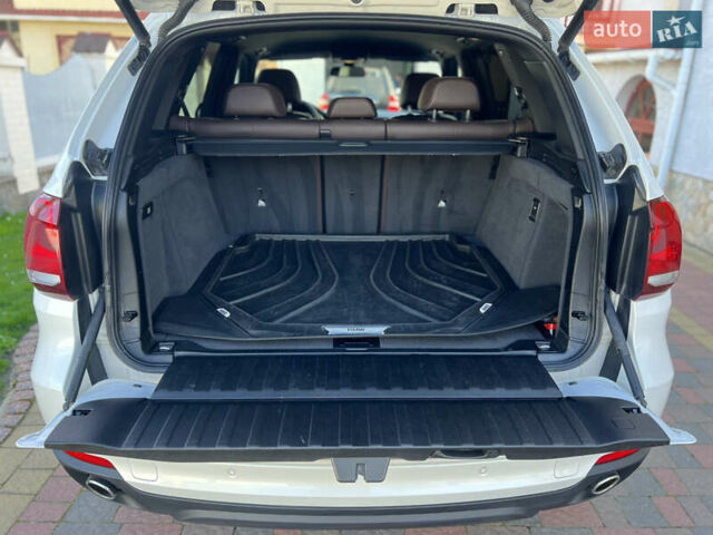 Белый БМВ Х5, объемом двигателя 2 л и пробегом 92 тыс. км за 37200 $, фото 21 на Automoto.ua