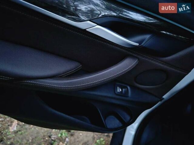 Белый БМВ Х5, объемом двигателя 3 л и пробегом 205 тыс. км за 25000 $, фото 54 на Automoto.ua